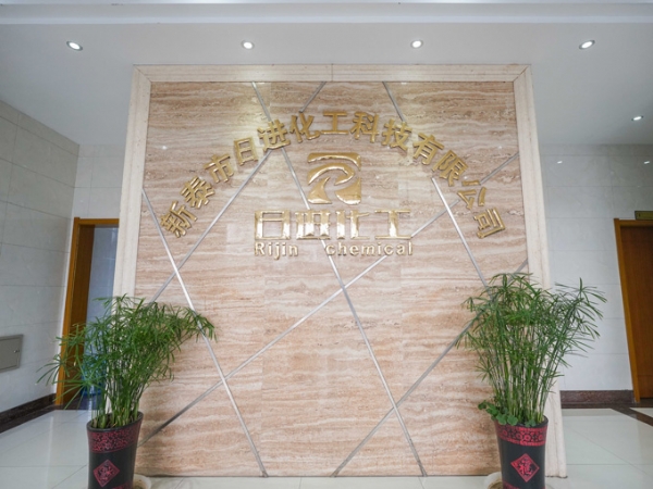 �칫¥����