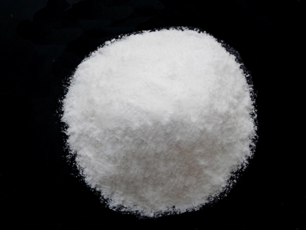 1H-1,2,4-�����򣨰�ɫ�ᾧ״��